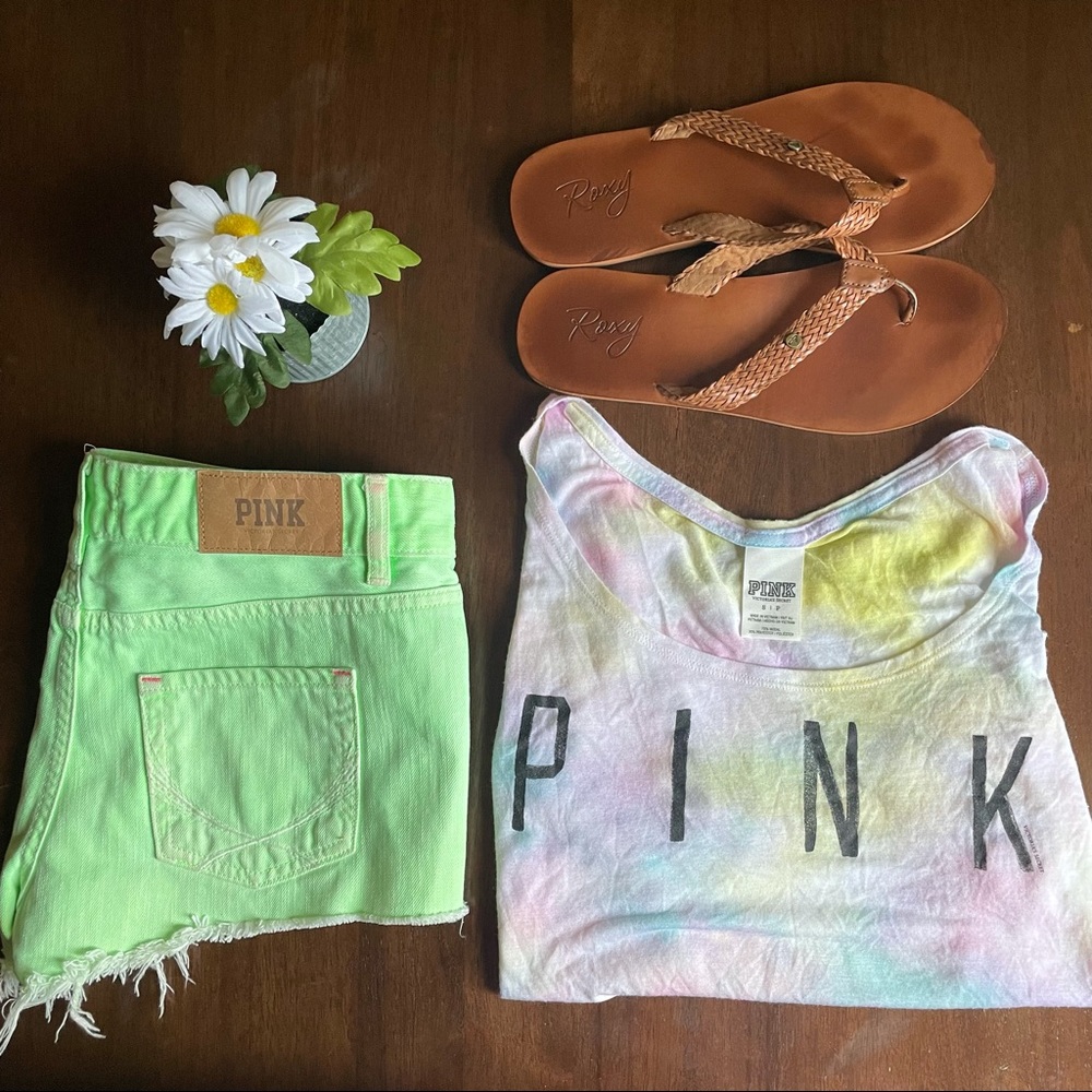 pink Victoria’s Secret Green Denim Shorts Size 4